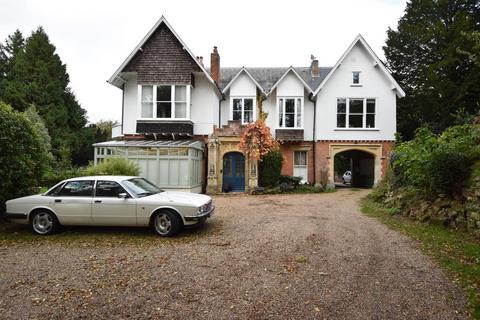 2 bedroom flat for sale, Hollington Park Road, St. Leonards-On-Sea