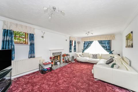 undefined, Hampton Gardens, Sawbridgeworth