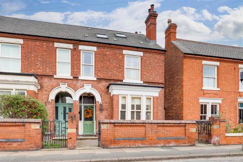 Curzon Street, Long Eaton NG10