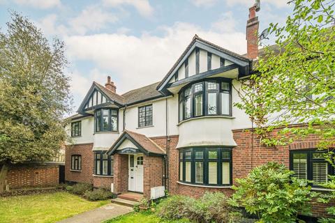 Hook Road, Surbiton KT6