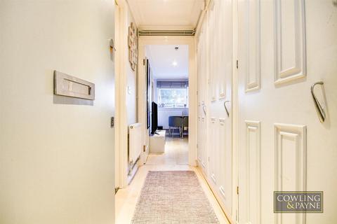 1 bedroom flat for sale, Southend Road, Wickford