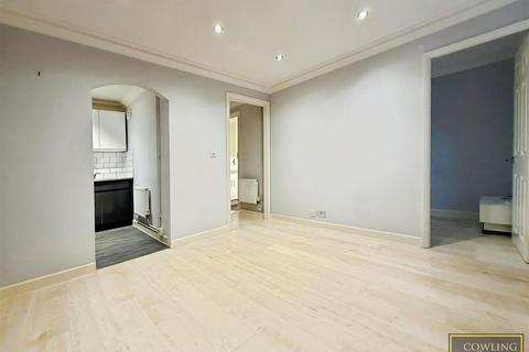 1 bedroom flat for sale, Southend Road, Wickford