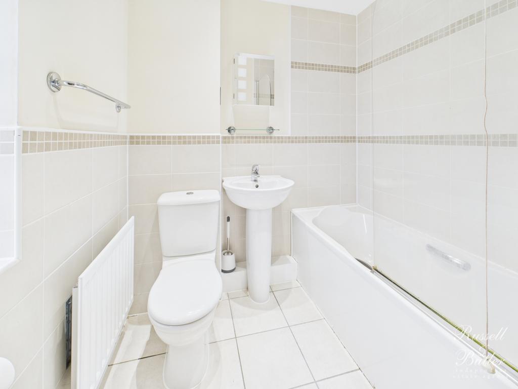 Cam02127 g0 pr0353 still008