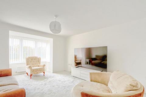 5 bedroom detached house for sale, Whinfell Drive, Normanby, TS6