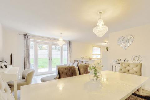 5 bedroom detached house for sale, Whinfell Drive, Normanby, TS6