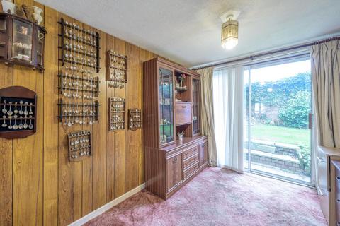 undefined, Summercourt Drive, Kingswinford, DY6 9QL
