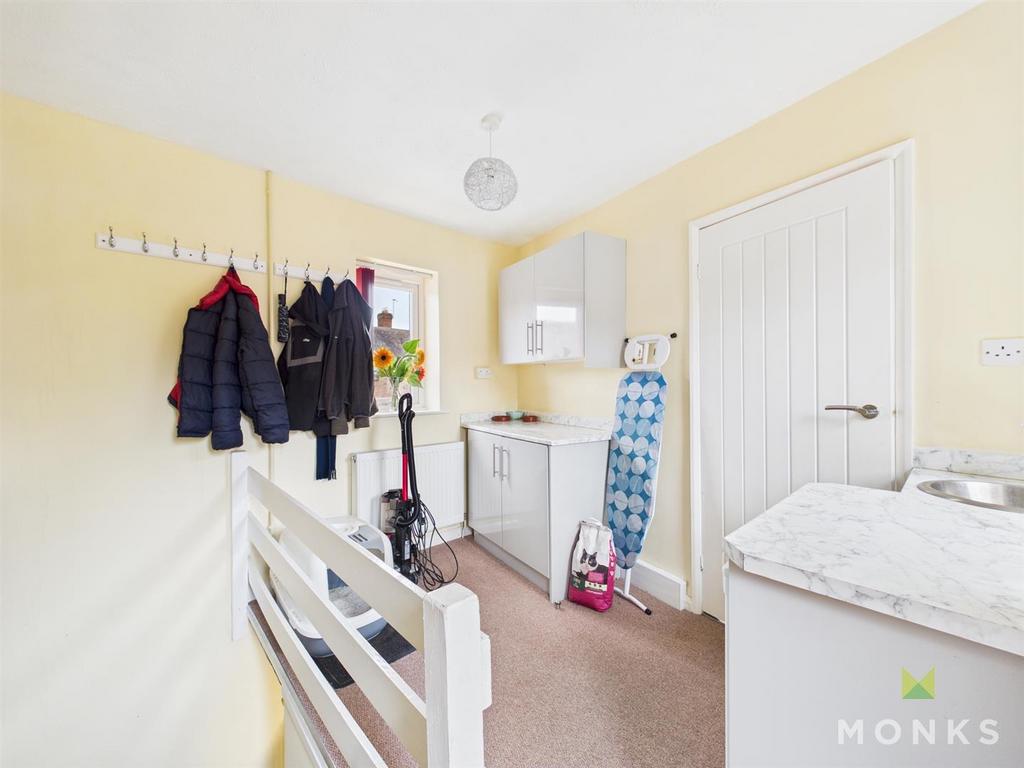 CAM01420 G0-PR0783-STILL010.jpg