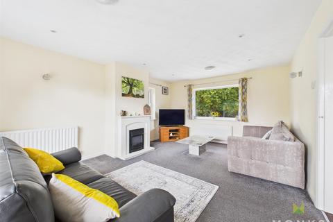 4 bedroom detached house for sale, Lowe Hill Road, Wem