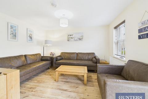 4 bedroom end of terrace house for sale, Hudson Avenue, The Bay, Filey