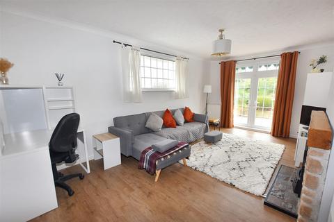 41 Alexandra Close, Illogan, Redruth, TR16 4RS