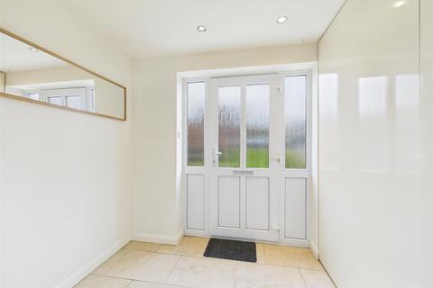 3 Bodman Close, Chippenham, SN15 3YE