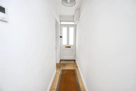undefined, Penryn TR10