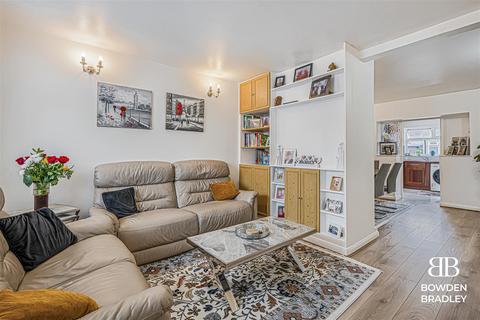 undefined, Burrow Road, Chigwell