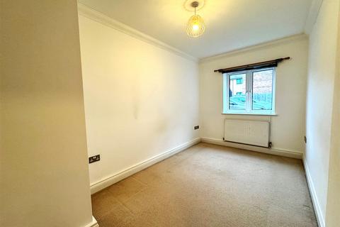 undefined, Southend Road, Hockley