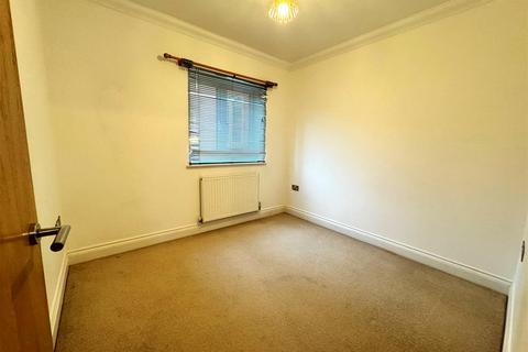 undefined, Southend Road, Hockley