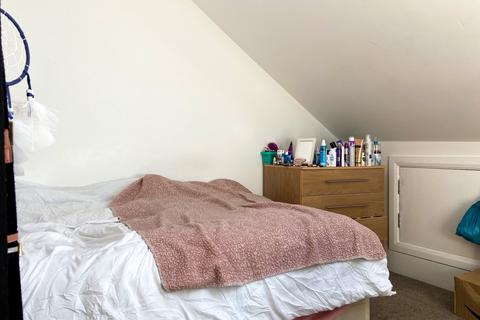 6 bedroom house to rent, Brading Road, Brighton BN2