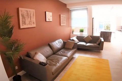 6 bedroom house to rent, Fortuna Grove, Manchester M19