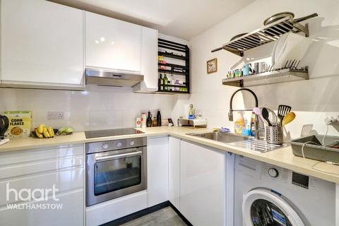 undefined, Teresa Mews, Walthamstow