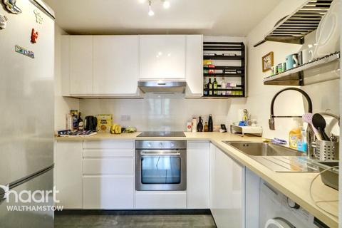 undefined, Teresa Mews, Walthamstow