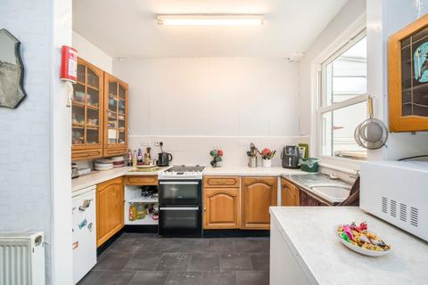 undefined, Sandtoft Road, Charlton, London, SE7