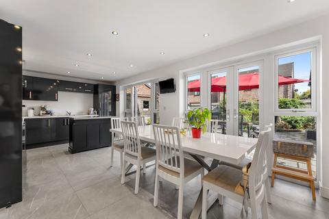 4 bedroom detached house for sale, Jenkin, Manchester M28