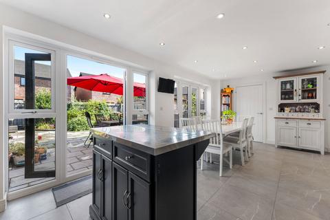 4 bedroom detached house for sale, Jenkin, Manchester M28