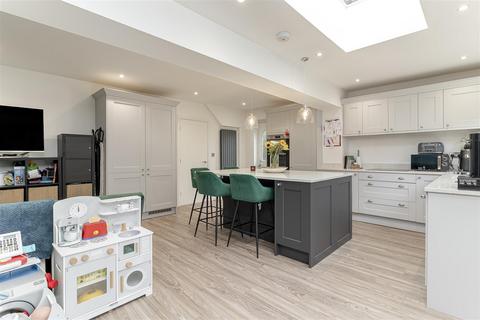 undefined, Parklands Crescent, Bramhope