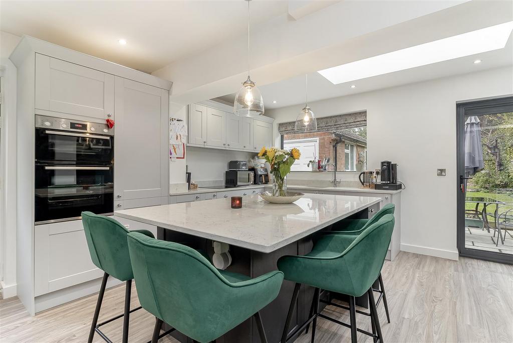 Dining Kitchen - E.jpg