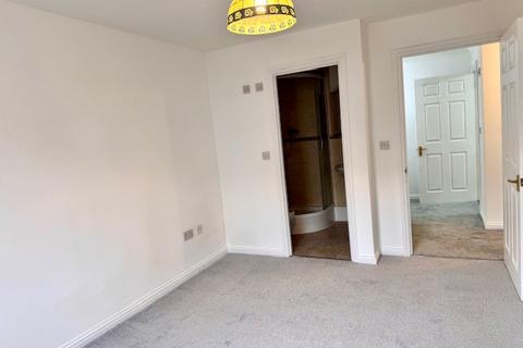 undefined, Long Lease, Parking, Luton Road, London, E13