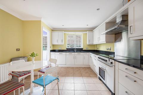 undefined, Ashdell Road, Alton, Hampshire