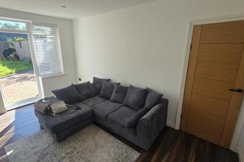 Talbot Road, Manchester M14