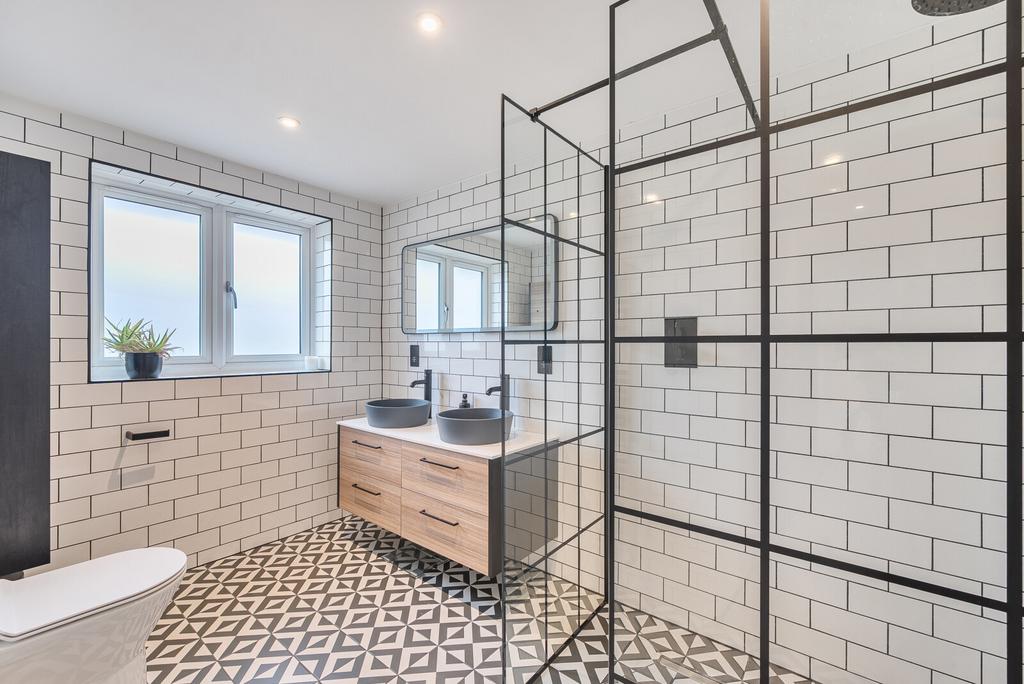 1365825-17-68ef6f...