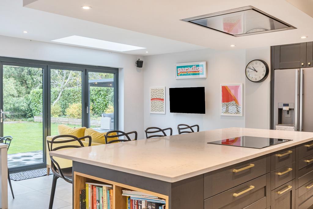 1365825-12-68ef6e...