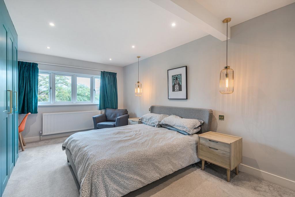 1365825-26-68ef6f...