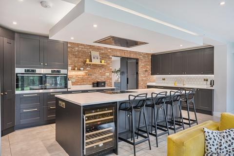 undefined, Fiona Close, Great Bookham, KT23