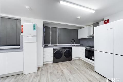 undefined, Reynolds Drive, Edgware