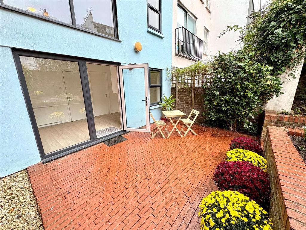 Patio.jpg