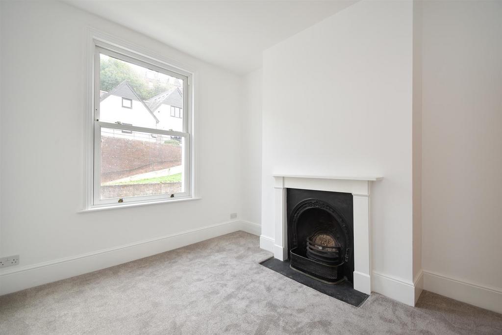Bedroom/reception