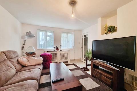undefined, Deimos Drive, Hemel Hempstead HP2