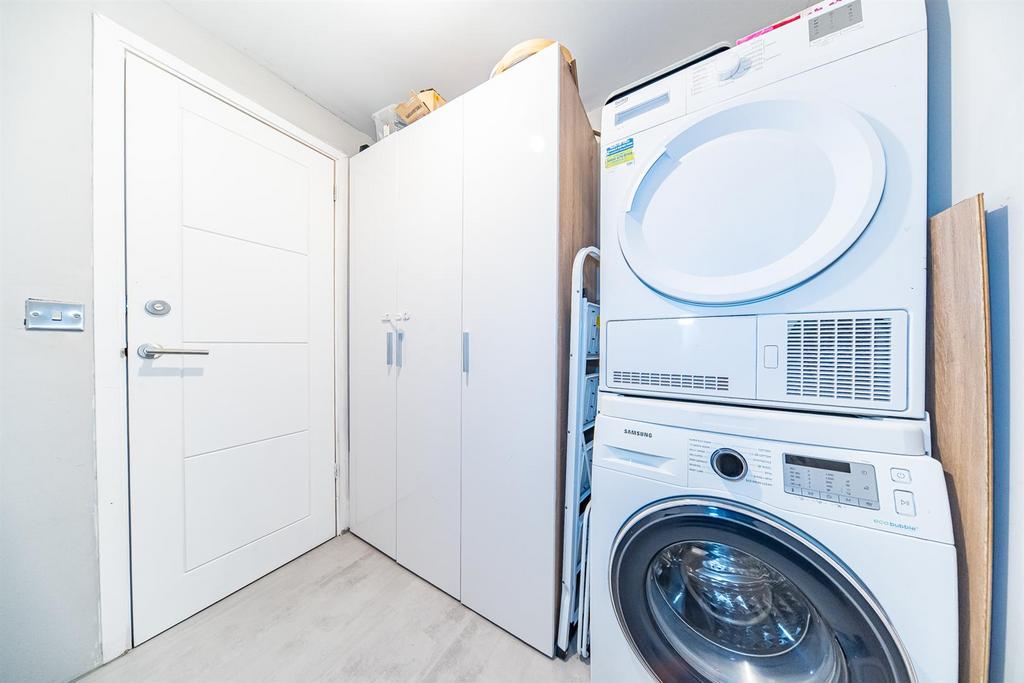 2-Cartmel-Drive-24.jpg