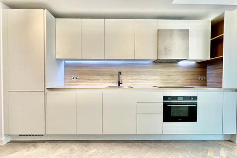 1 bedroom apartment to rent, Makers Yard, London E3