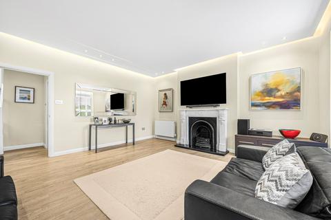 15b Arkwright Road, London, NW3 6AA