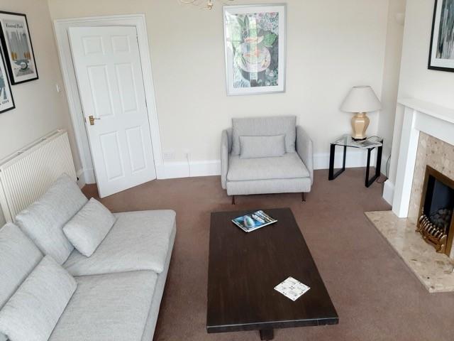 Lounge 2