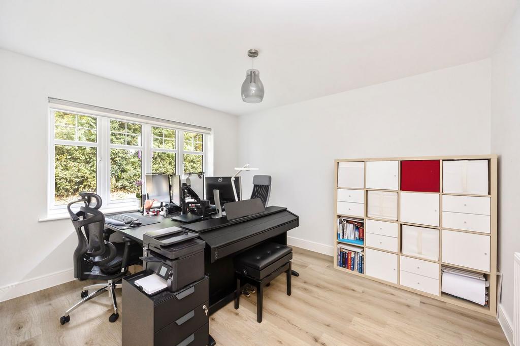 Dining Room/ Study