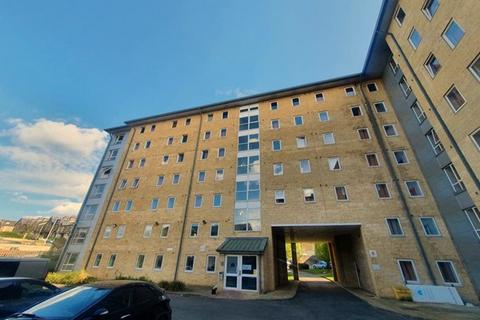 undefined, Great Horton Road, Bradford BD7
