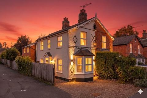 Course Road, Ascot, Berkshire, SL5
