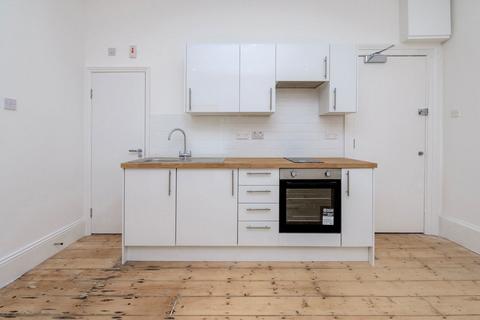 undefined, Elgin Crescent, London W11
