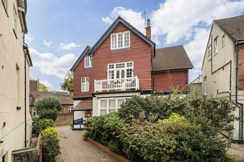 Heathfield Park, London NW2