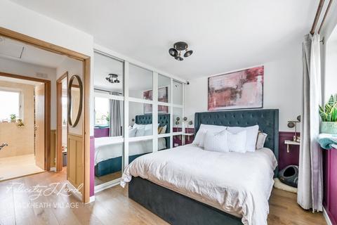 19 Reed Close, London, SE12 8UD