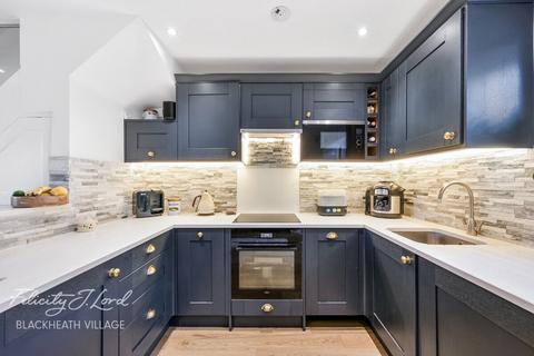 2 bedroom terraced house for sale, Reed Close, London SE12